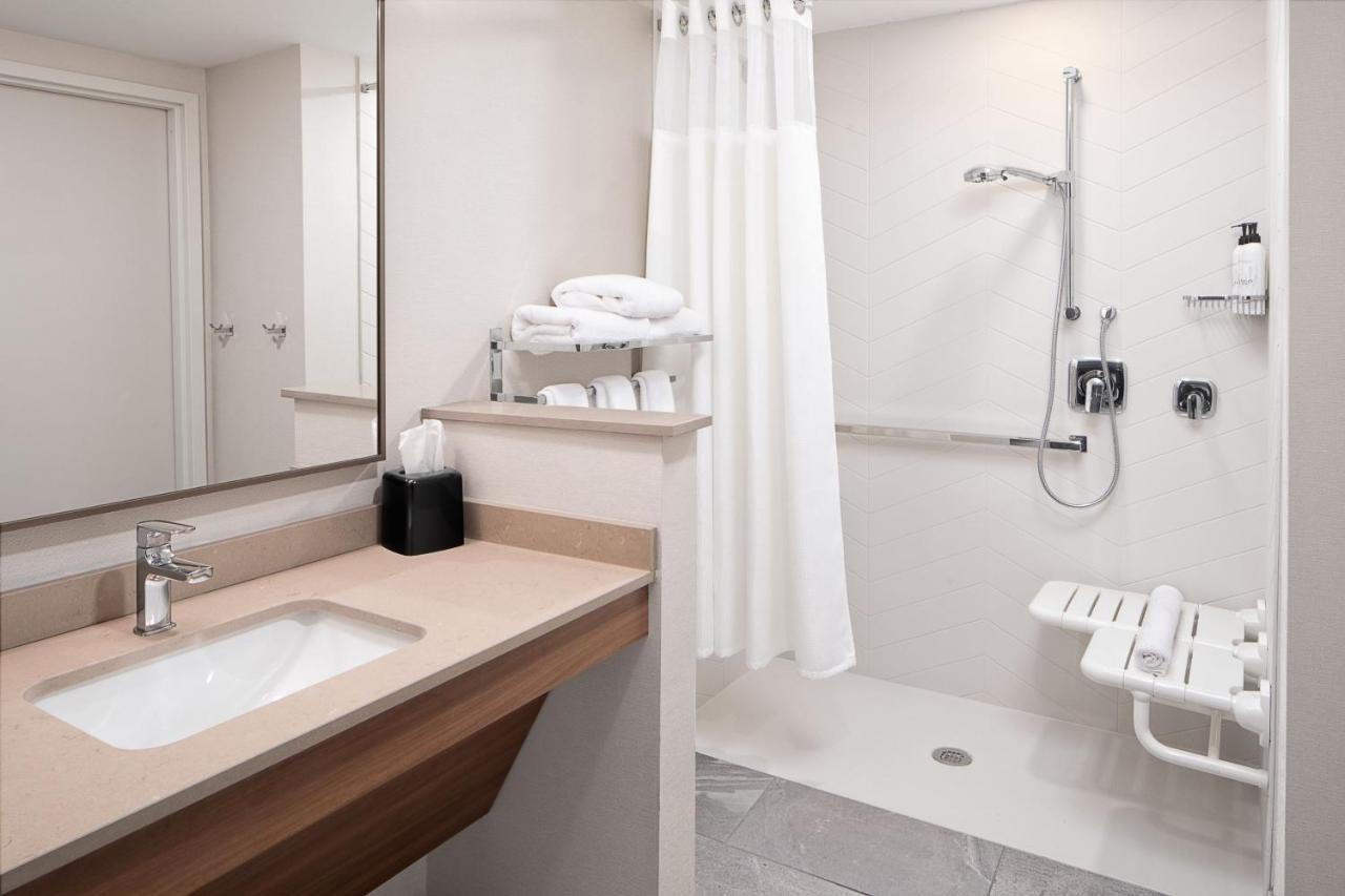 Fairfield By Marriott Inn & Suites Whitsett Greensboro East المظهر الخارجي الصورة