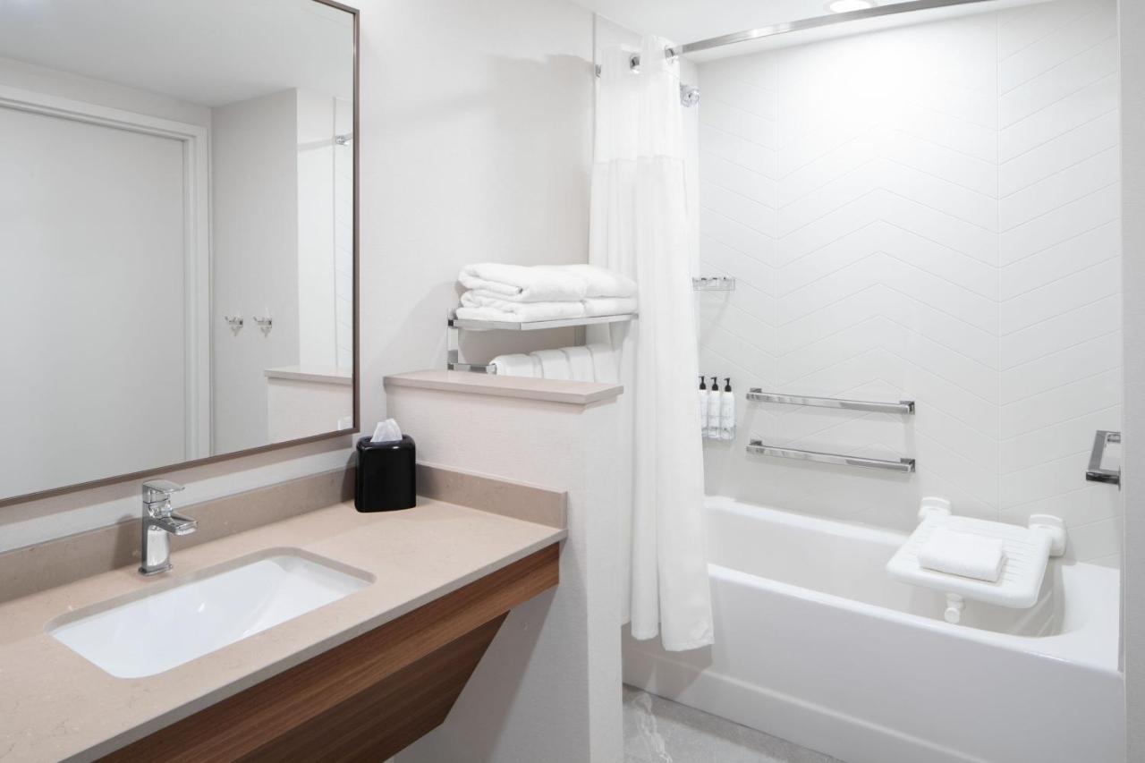 Fairfield By Marriott Inn & Suites Whitsett Greensboro East المظهر الخارجي الصورة