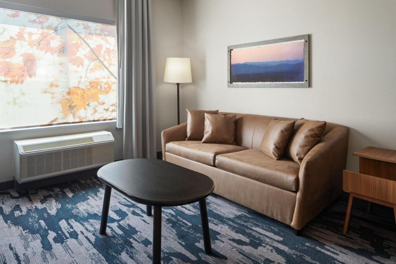 Fairfield By Marriott Inn & Suites Whitsett Greensboro East المظهر الخارجي الصورة